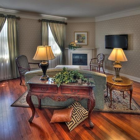 Charley Creek Inn Wabash Εξωτερικό φωτογραφία