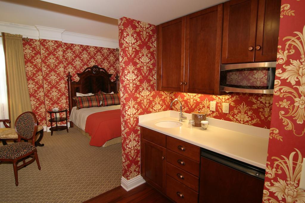 Charley Creek Inn Wabash Εξωτερικό φωτογραφία
