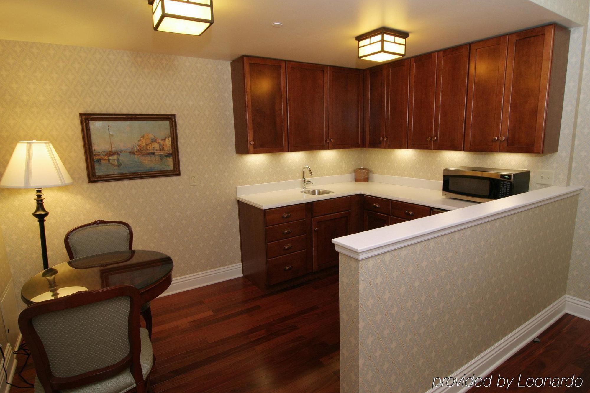 Charley Creek Inn Wabash Εξωτερικό φωτογραφία