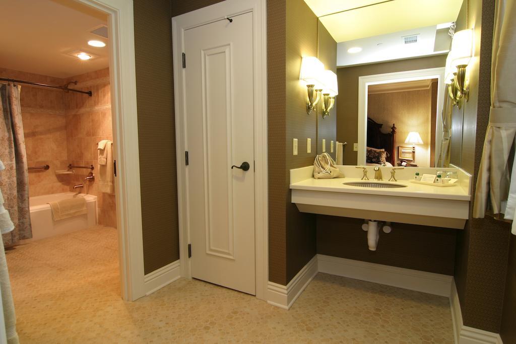 Charley Creek Inn Wabash Εξωτερικό φωτογραφία