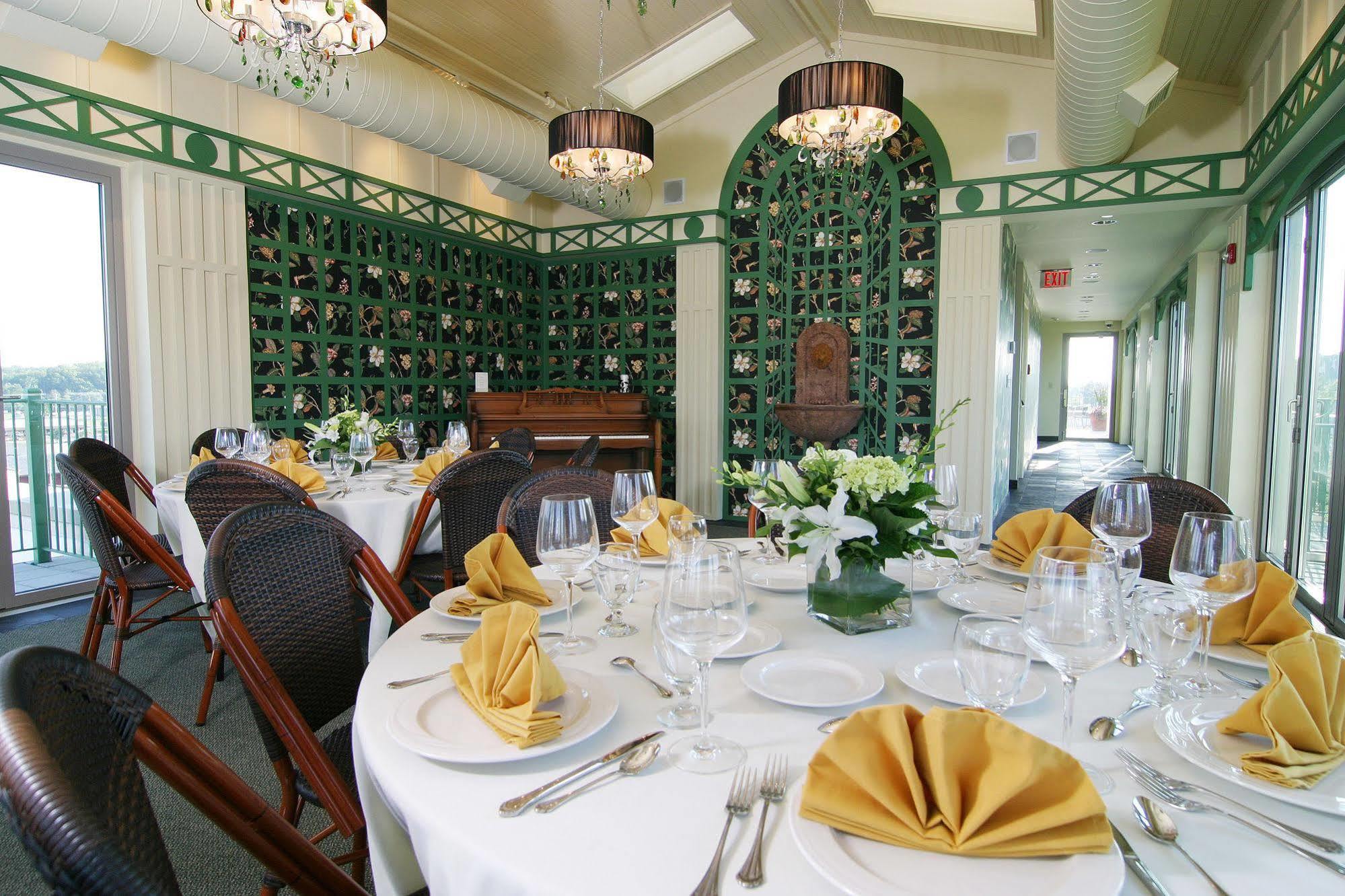 Charley Creek Inn Wabash Εξωτερικό φωτογραφία