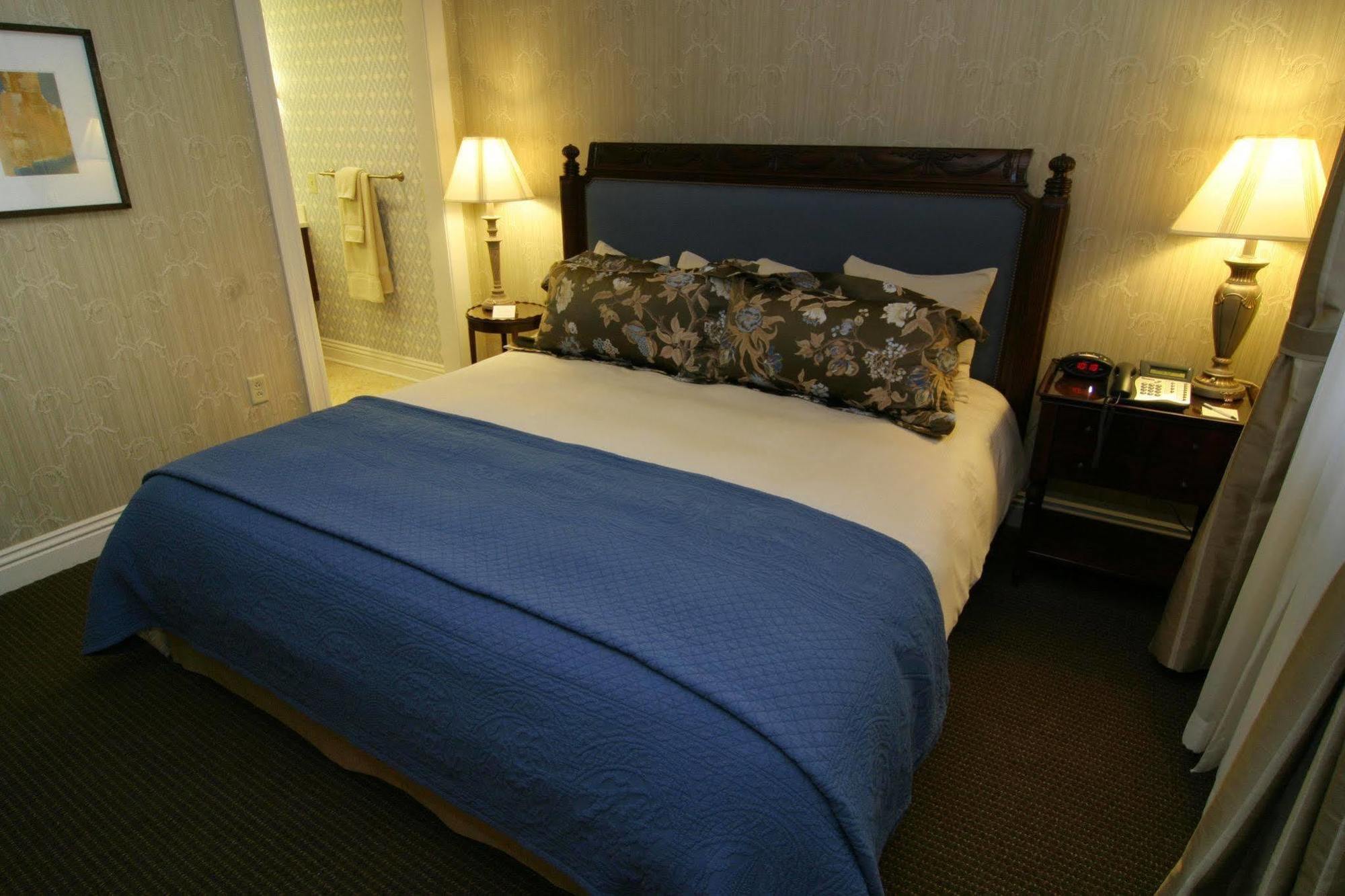 Charley Creek Inn Wabash Εξωτερικό φωτογραφία